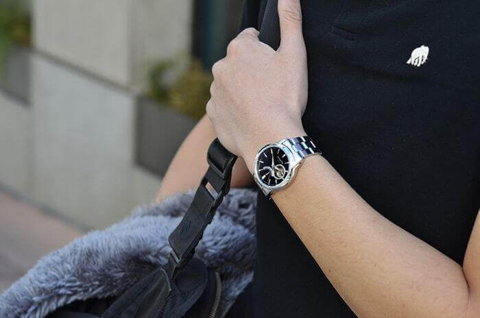 9 lưu ý khi mua đồng hồ đeo tay đẹp nhất, Đồng hồ Nam nữ giá rẻ đẹp